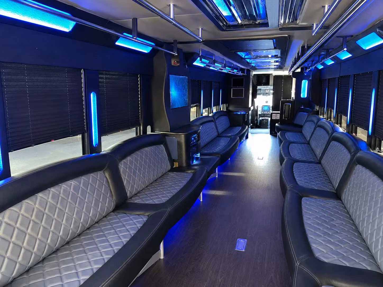 prom night party buses in pearland for groups who want to arrive in style