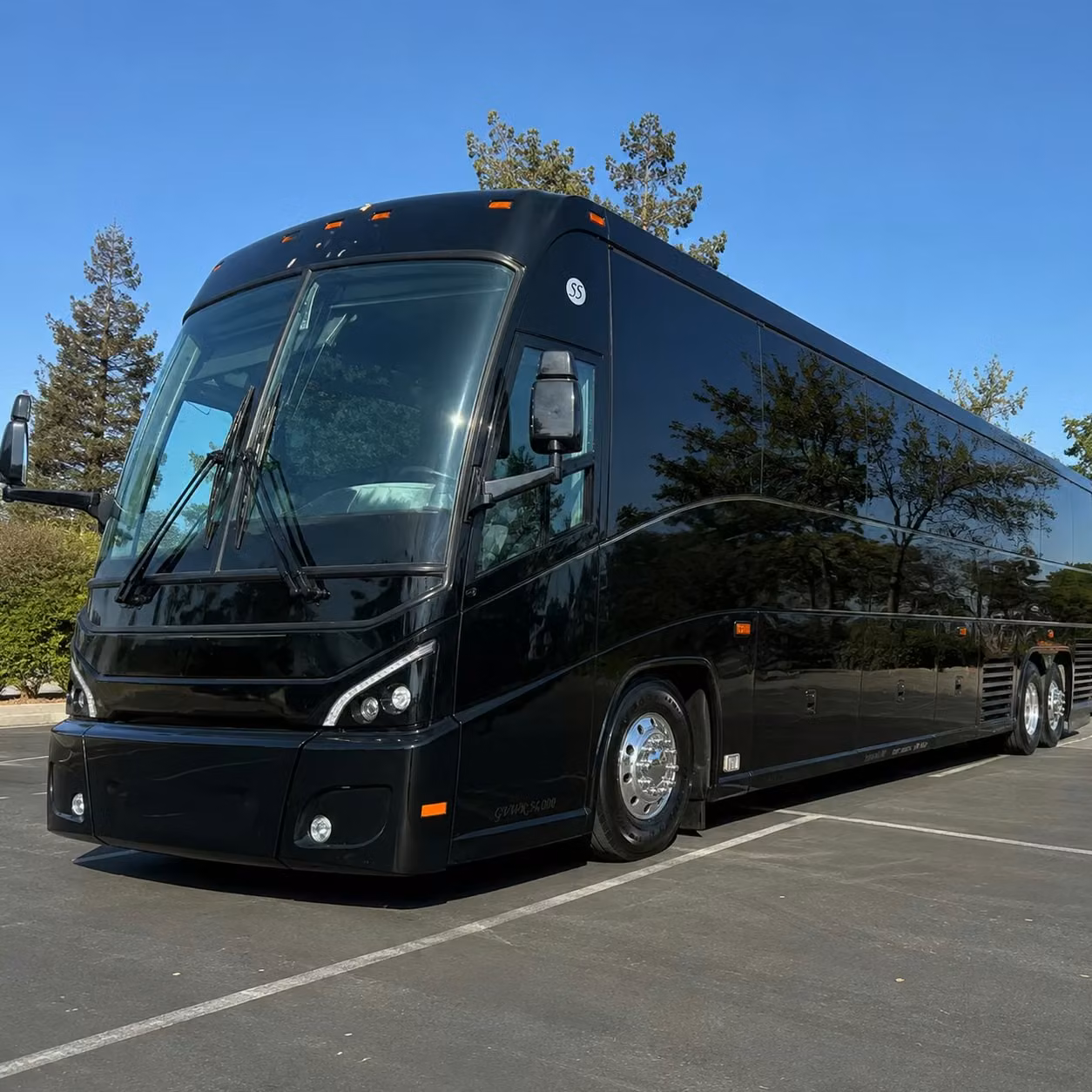 shuttle personnel between ellington field and pearland government facilities with ease